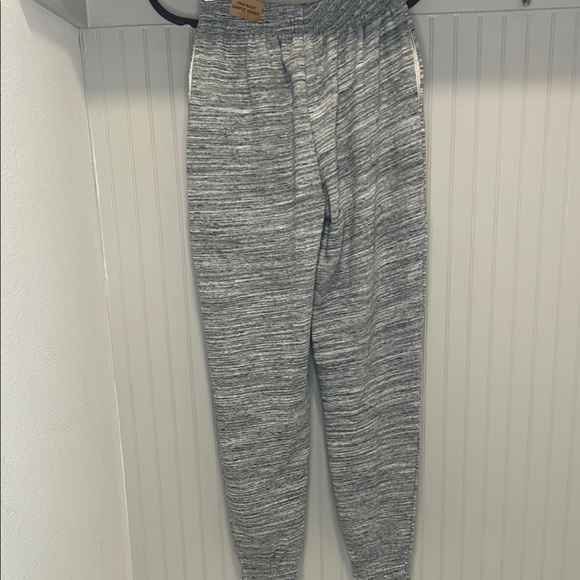 VICTORIA’S SECRET CAMPUS JOGGER SIZE EXTRA SMALL - Picture 4 of 4
